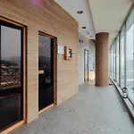 Hotel By Ihg
