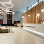 By Ihg