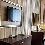By Ihg 4*