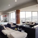 Hotel By Ihg 4*