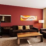Hotel By Ihg