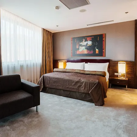 Hotel By Ihg Żylina